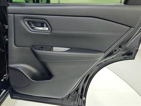 New 2026 Nissan Rogue Dark Armor FWD image 33
