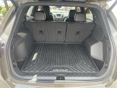 Used 2023 Chevrolet Equinox RS AWD/4WD image 24
