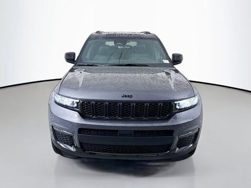 New 2025 Jeep Grand Cherokee L Limited image 2
