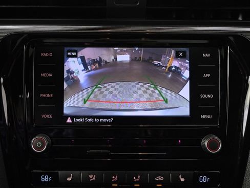 Used 2021 Volkswagen Passat 2.0T R-Line FWD image 30
