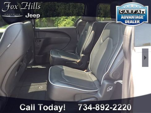 Certified 2026 Chrysler Pacifica Limited FWD image 13