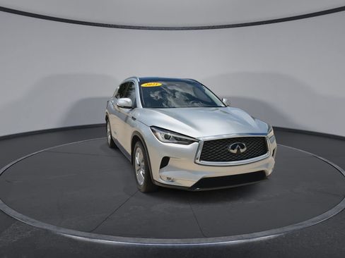 Used 2021 INFINITI QX50 Luxe w/ Cargo Package FWD image 3