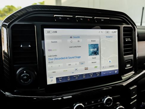 Used 2023 Ford F150 Lariat w/ Equipment Group 502A High image 84