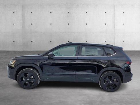 New 2025 Volkswagen Taos SEL image 7