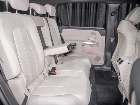 New 2026 Mercedes-Benz GLB 250 image 13