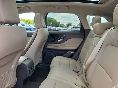Certified 2023 Lincoln Corsair AWD w/ Equipment Group 101A image 14