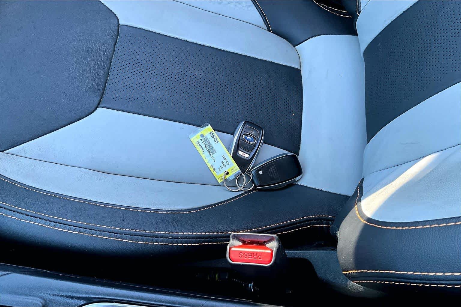 Used 2019 Subaru Crosstrek 2.0i Limited w/ Moonroof Package w/Navigation AWD/4WD image 14