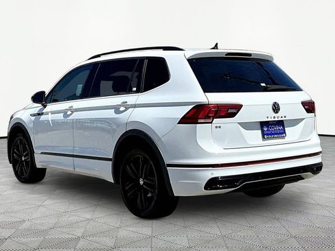 Used 2022 Volkswagen Tiguan SE R-Line FWD image 4