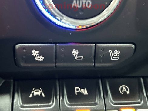 Used 2020 GMC Sierra 1500 AT4 w/ AT4 Premium Package image 35