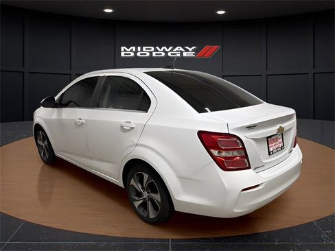 Used 2020 Chevrolet Sonic Premier image 3