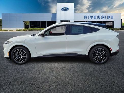 New 2025 Ford Mustang Mach-E Premium image 4