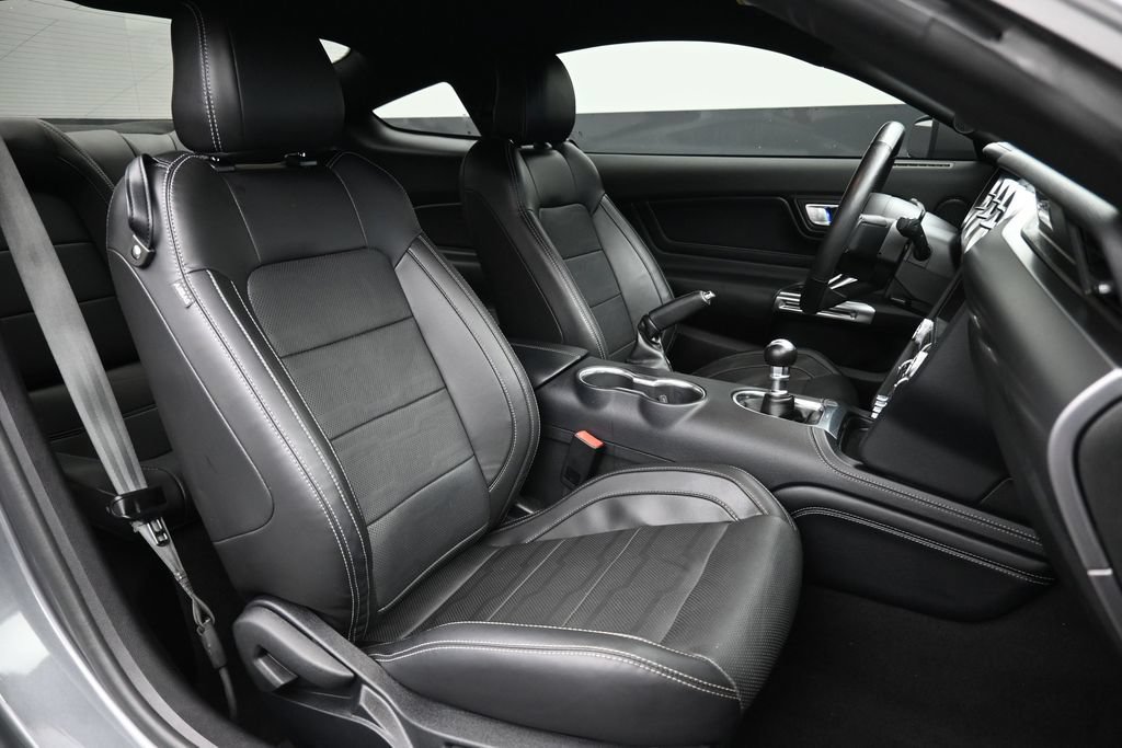 Used 2022 Ford Mustang GT Premium w/ Equipment Group 401A RWD image 23