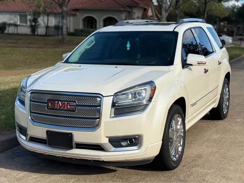 Used 2014 GMC Acadia Denali image 3
