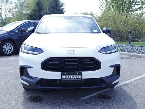 Used 2024 Honda HR-V Sport image 10