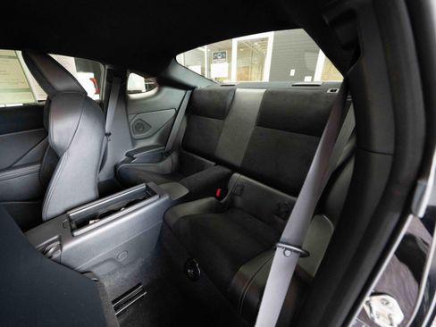 Used 2024 Toyota GR86 Premium w/ Performance Package RWD image 22