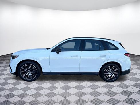 Used 2025 Mercedes-Benz GLC 43 AMG 4MATIC image 2