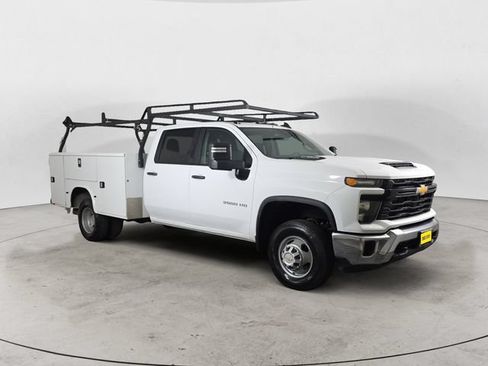 Used 2024 Chevrolet Silverado 3500 W/T w/ WT Convenience Package AWD/4WD image 3