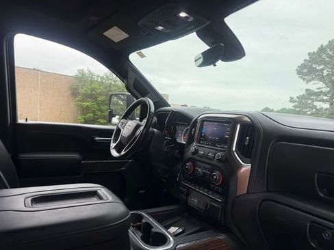 Used 2020 Chevrolet Silverado 2500 High Country w/ Z71 Off-Road Package AWD/4WD image 50