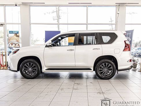 Used 2020 Lexus GX 460 Luxury w/ Luxury Sport Package AWD/4WD image 6