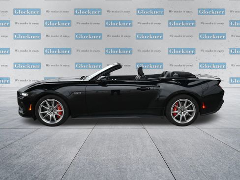 Used 2024 Ford Mustang GT Premium image 10