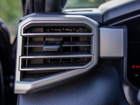 Used 2025 Toyota Tundra Limited image 13