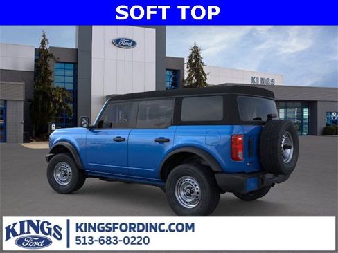 New 2025 Ford Bronco 4-Door image 4