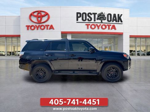 Used 2023 Toyota 4Runner SR5 RWD image 10