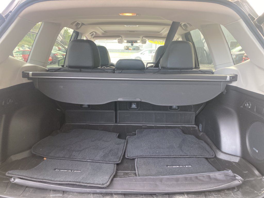 Used 2019 Subaru Forester Limited AWD/4WD image 29
