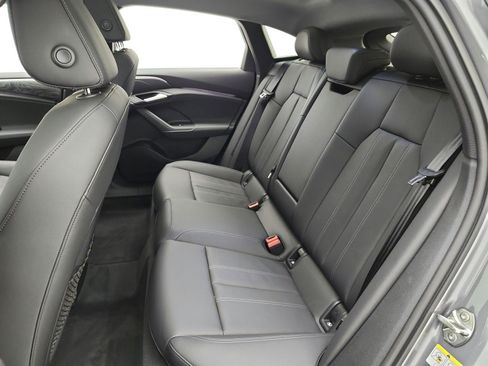 Used 2025 Audi A6 e-tron Premium w/ Ultra Package image 15