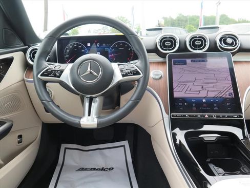 Used 2023 Mercedes-Benz C 300 Sedan image 15