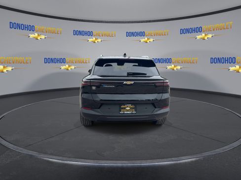 New 2026 Chevrolet Equinox EV LT image 10