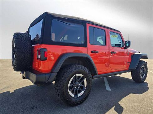 Used 2019 Jeep Wrangler Unlimited Rubicon AWD/4WD image 3