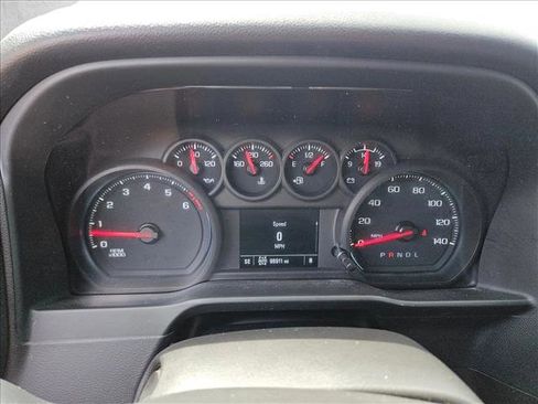 Used 2021 Chevrolet Silverado 1500 Custom Trail Boss AWD/4WD image 23