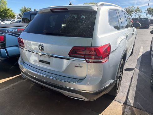 Used 2018 Volkswagen Atlas SEL Premium image 6