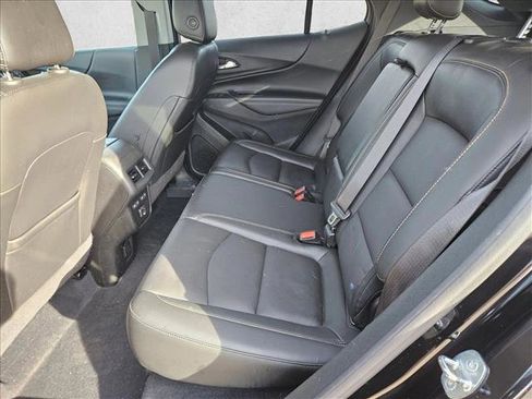 Used 2021 Chevrolet Equinox Premier image 10