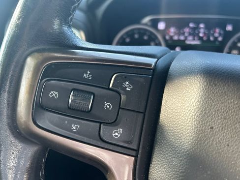 Used 2022 Chevrolet Silverado 1500 High Country w/ Technology Package AWD/4WD image 21
