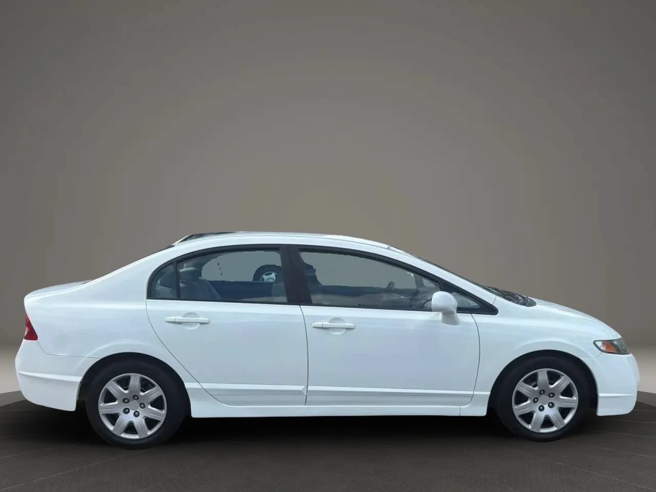 Used 2010 Honda Civic LX image 5