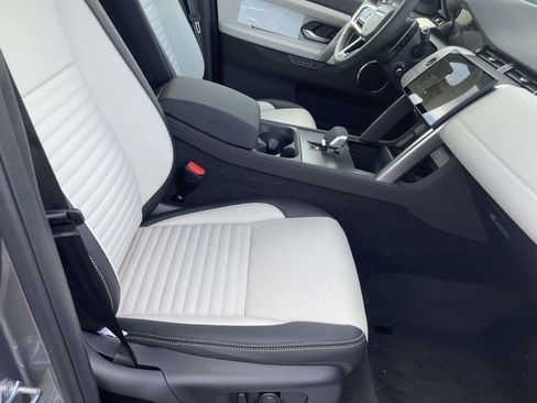 New 2026 Land Rover Discovery Sport Landmark AWD/4WD image 19