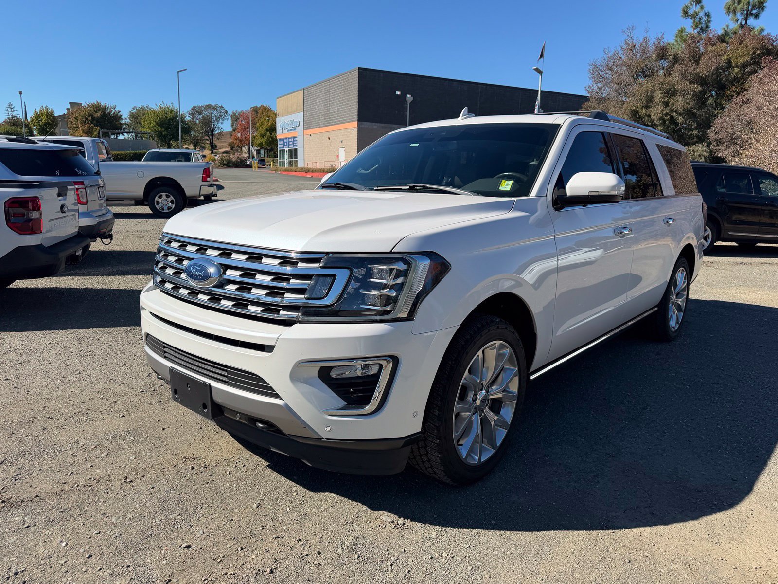 Used 2019 Ford Expedition Max Limited w/ Equipment Group 302A AWD/4WD image 1