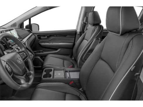 New 2026 Honda Odyssey Touring image 6