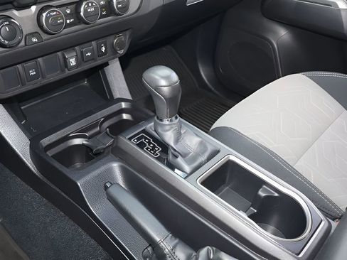 Certified 2023 Toyota Tacoma TRD Sport AWD/4WD image 26