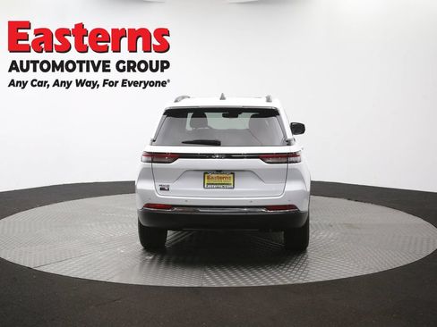 Used 2023 Jeep Grand Cherokee 4WD 4xe image 43