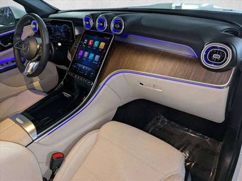 Certified 2025 Mercedes-Benz GLC 300 image 21