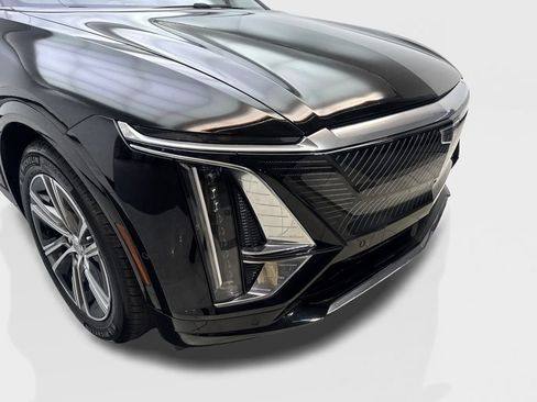 Used 2024 Cadillac Lyriq Luxury RWD image 17