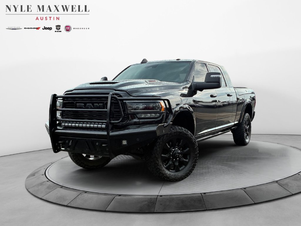 Used 2024 RAM 2500 Limited AWD/4WD image 1