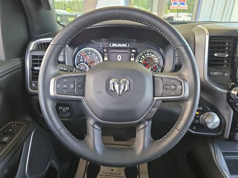 Used 2023 RAM 1500 Laramie AWD/4WD image 20
