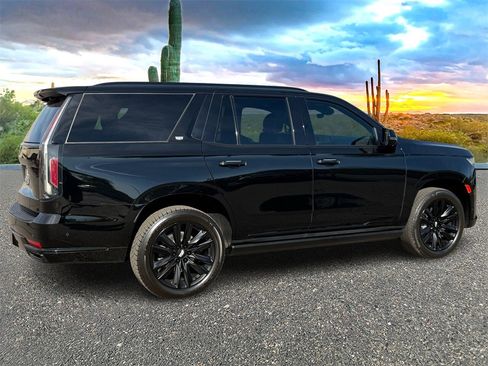 Used 2021 Cadillac Escalade Sport w/ Driver Assist Tech Package image 4