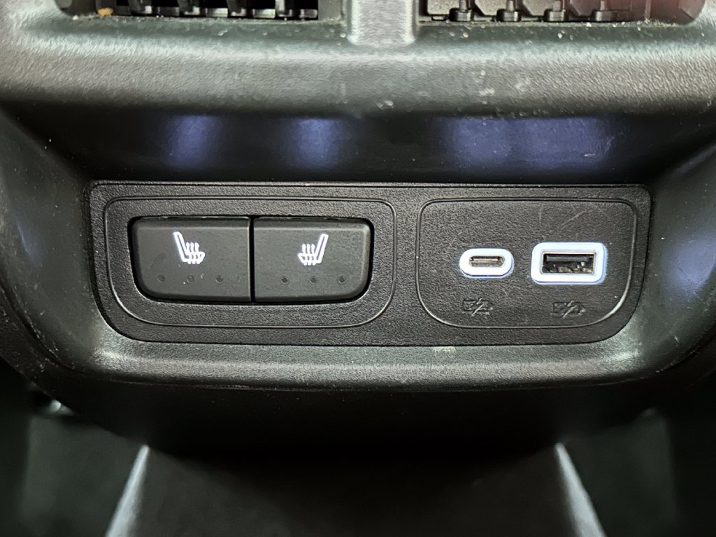 Used 2019 Cadillac XT4 Premium Luxury AWD/4WD image 20