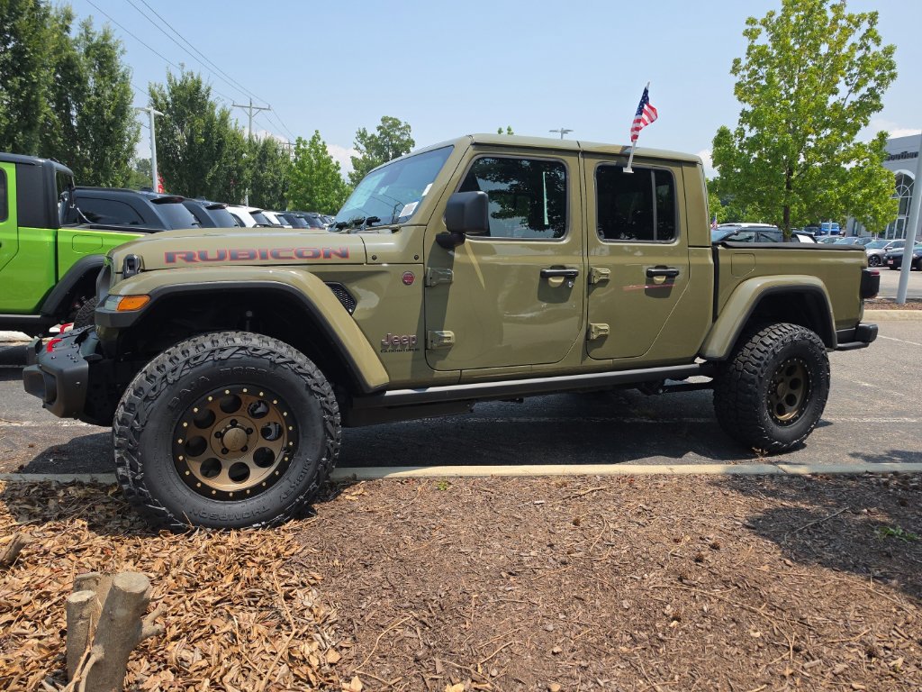 New 2026 Jeep Gladiator Rubicon w/ Safety Group AWD/4WD image 2