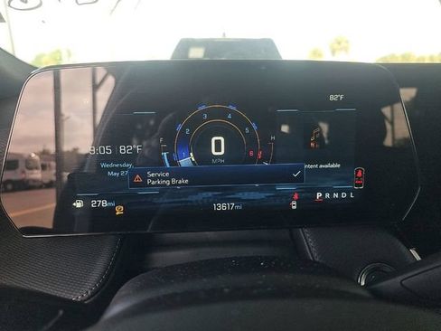 Used 2026 Chevrolet Equinox LT FWD image 9
